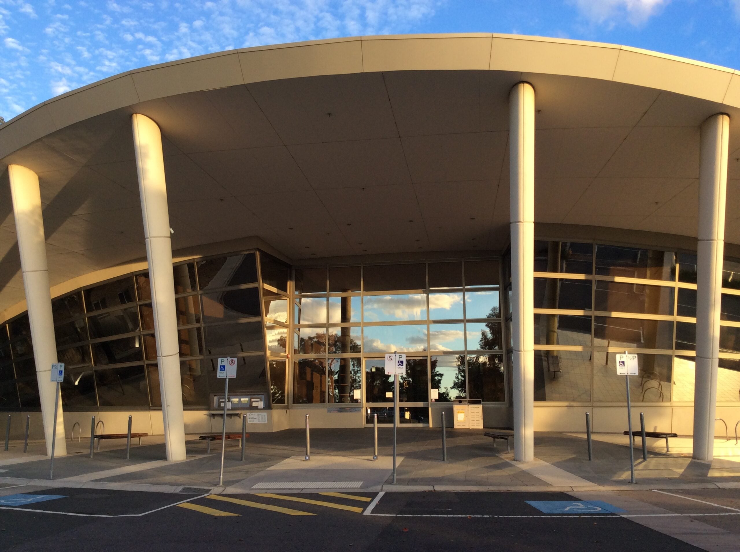 Mill Park Library by Pru.mitchell
