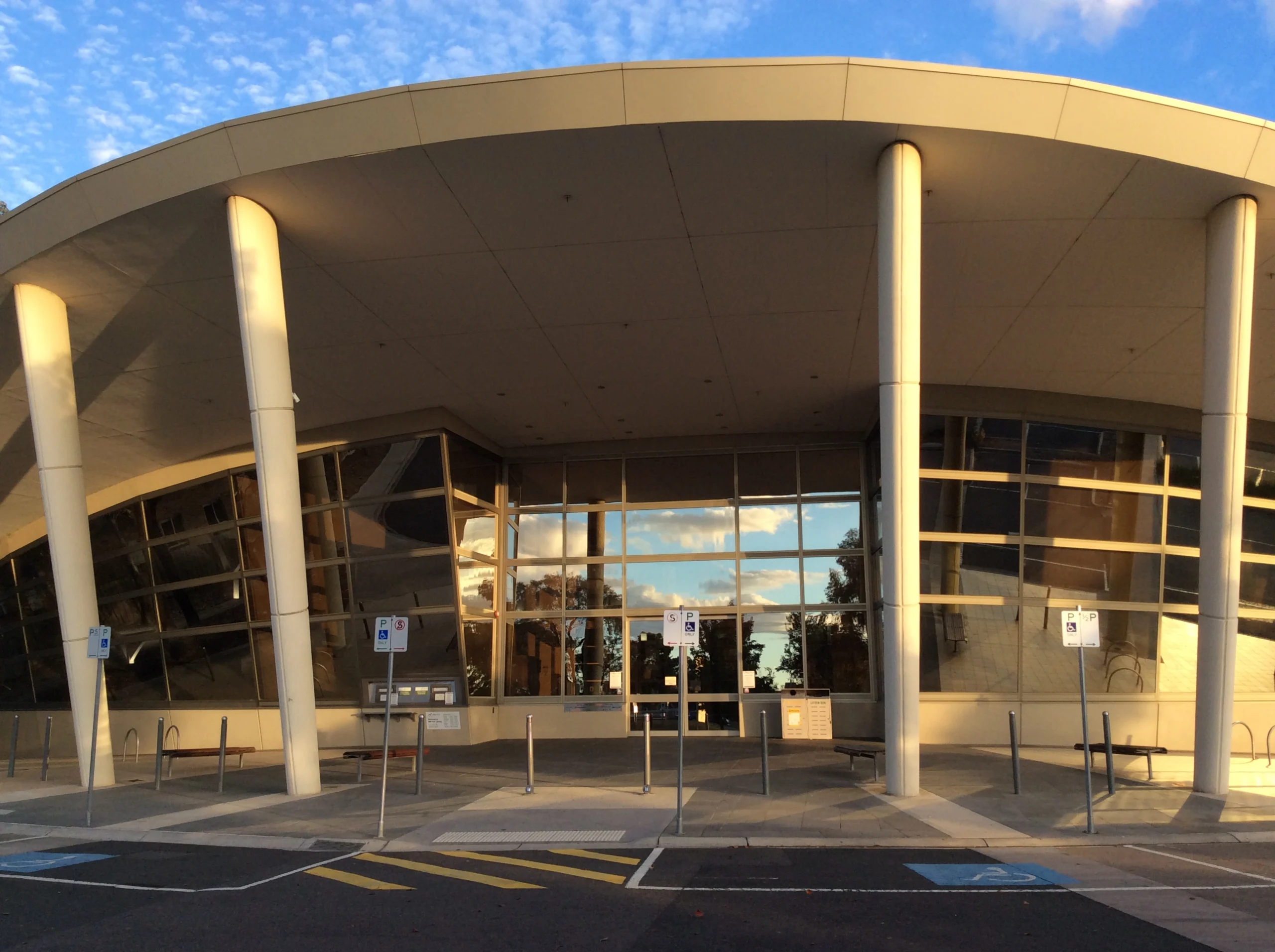 Mill Park Library by Pru.mitchell